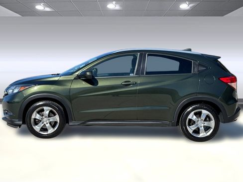 Used 2017 Honda HR-V EX-L image 2