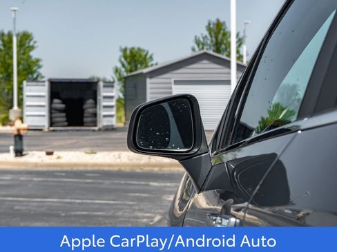 Used 2019 Chevrolet Trax LT w/ LT Convenience Package FWD image 16