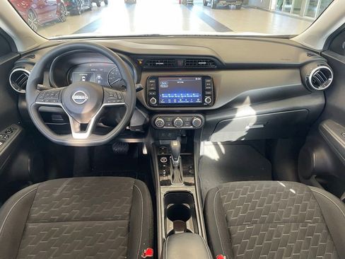 Certified 2024 Nissan Kicks SV FWD image 11