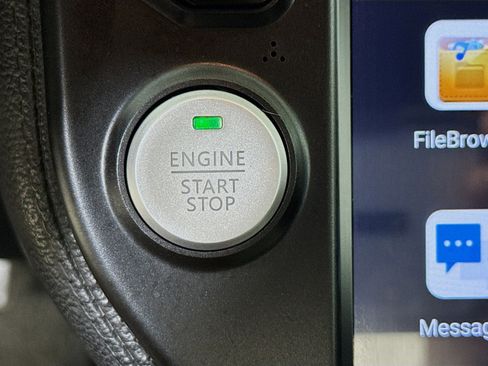 Used 2018 Ford Mustang Premium image 21