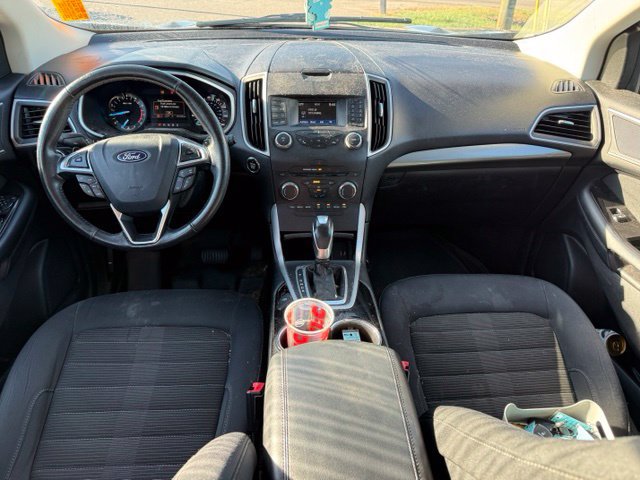 Used 2018 Ford Edge SEL FWD image 12