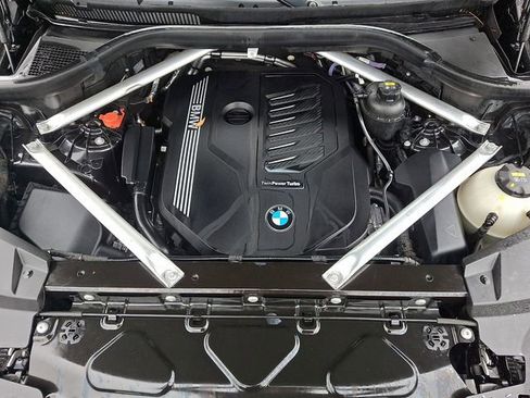 Used 2021 BMW X5 xDrive40i w/ Executive Package 3 image 32