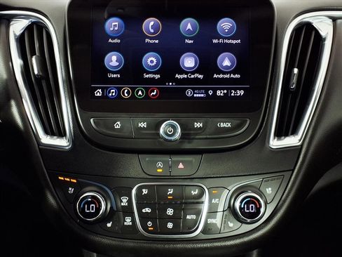 Used 2023 Chevrolet Malibu LT image 13