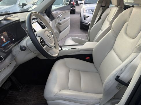 Used 2023 Volvo XC90 B6 Plus w/ Protection Package Premier image 16