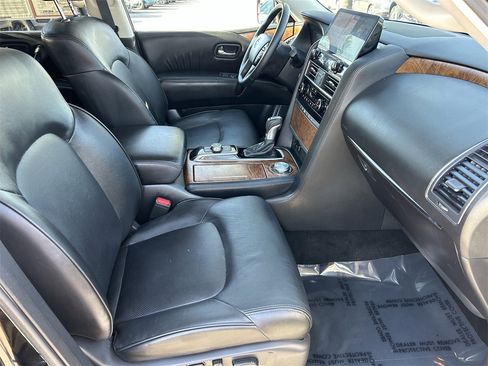 Certified 2024 Nissan Armada SL w/ Captain's Chairs Package image 9