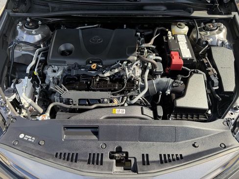 Used 2024 Toyota Camry SE FWD image 30