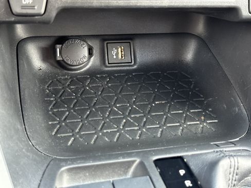 Used 2024 Toyota RAV4 SE AWD/4WD image 26