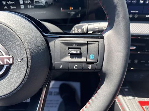 New 2026 Nissan Kicks SR w/ SR Premium Package AWD/4WD image 17