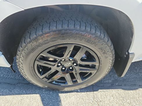 Used 2022 Chevrolet Silverado 1500 RST image 17