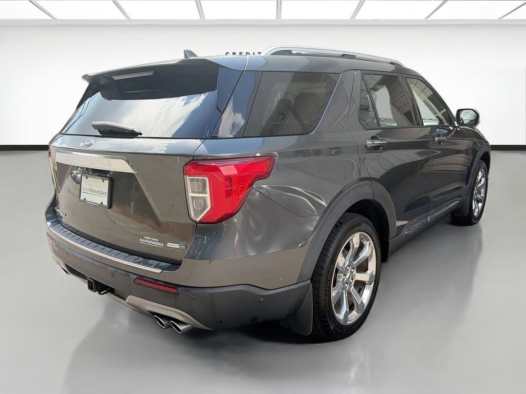 Used 2020 Ford Explorer Platinum w/ Premium Technology Package AWD/4WD image 7