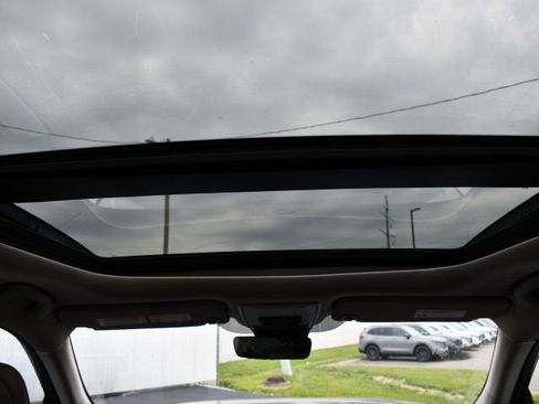 Used 2024 Honda Pilot Elite image 26