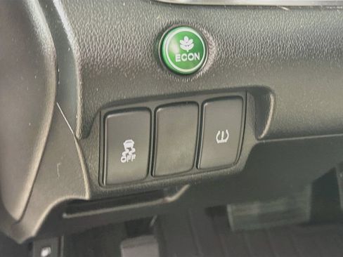 Used 2015 Honda CR-V EX-L image 11