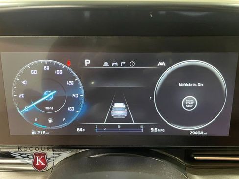 Used 2024 Kia Carnival SX image 16