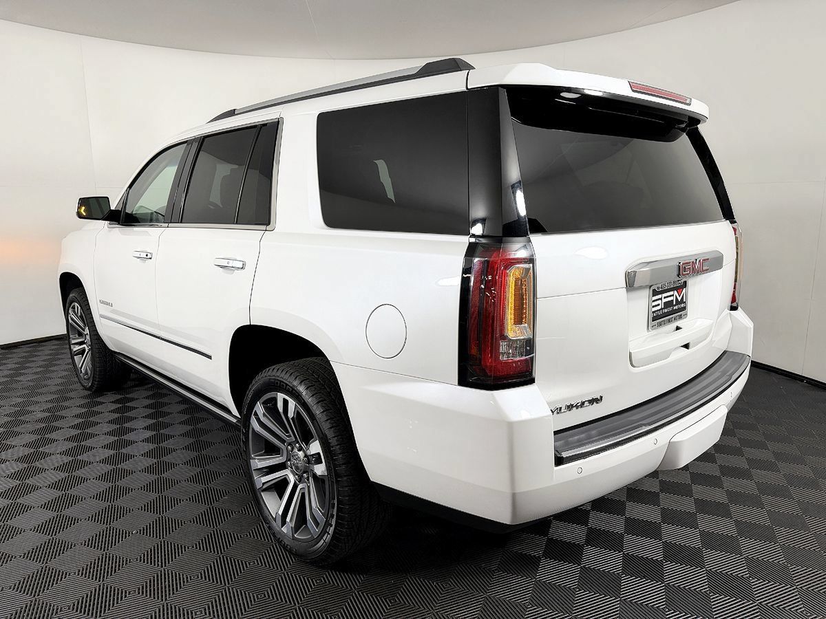 Used 2019 GMC Yukon Denali w/ Denali Ultimate Package AWD/4WD image 17