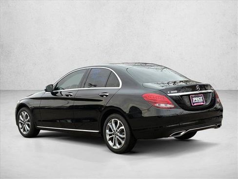Used 2018 Mercedes-Benz C 300 4MATIC Sedan image 7