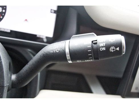Used 2024 Land Rover Defender 110 S AWD/4WD image 18