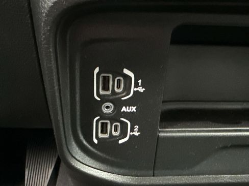 Used 2024 RAM 2500 Big Horn image 22