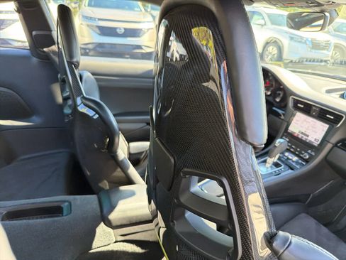 Used 2018 Porsche 911 Carrera T RWD image 25