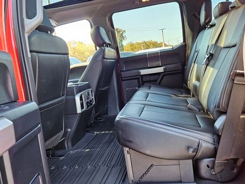 Used 2021 Ford F250 Lariat w/ Chrome Package image 9
