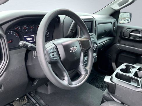 Used 2025 Chevrolet Silverado 1500 Custom Trail Boss image 14