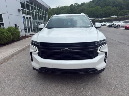 Used 2024 Chevrolet Tahoe RST w/ Luxury Package AWD/4WD image 4