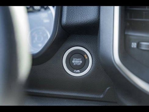 New 2025 RAM 1500 Big Horn image 27