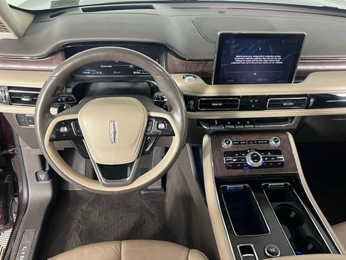 Used 2023 Lincoln Aviator Reserve w/ Equipment Group 201A image 14