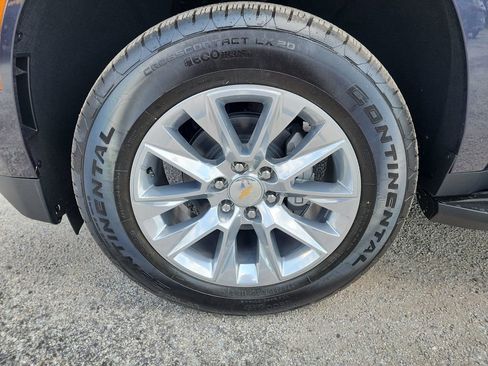 New 2026 Chevrolet Suburban Premier w/ Sun And Tow Package image 10