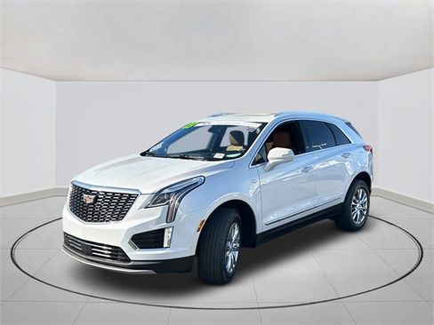 Certified 2023 Cadillac XT5 Premium Luxury w/ Technology Package image 10