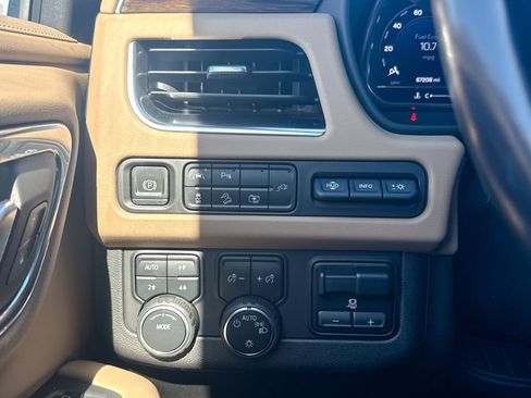 Certified 2022 Chevrolet Tahoe Premier AWD/4WD image 42