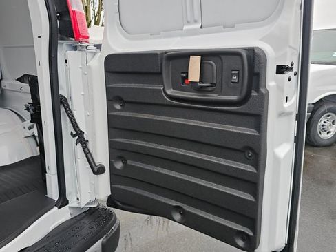 New 2025 Chevrolet Express 3500 w/ Driver Convenience Package image 15