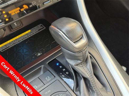 Used 2020 Toyota RAV4 Limited image 25