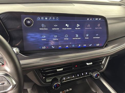 Used 2025 Chevrolet Suburban RST w/ Comfort Package RWD image 23