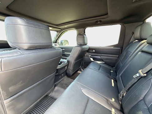 Used 2023 Toyota Tundra Platinum AWD/4WD image 19