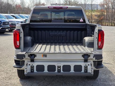New 2026 GMC Sierra 1500 Denali w/ Denali Reserve Package AWD/4WD image 21