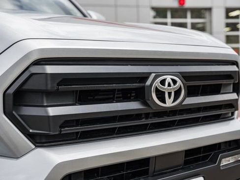 New 2026 Toyota Tacoma SR5 image 10