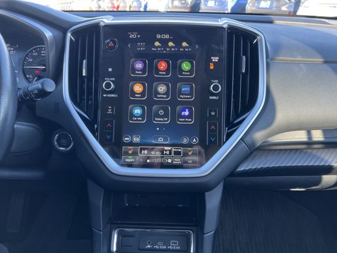 Used 2023 Subaru Ascent Premium w/ Convenience Package image 25