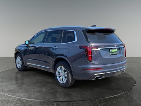 Used 2025 Cadillac XT6 Luxury AWD/4WD image 7
