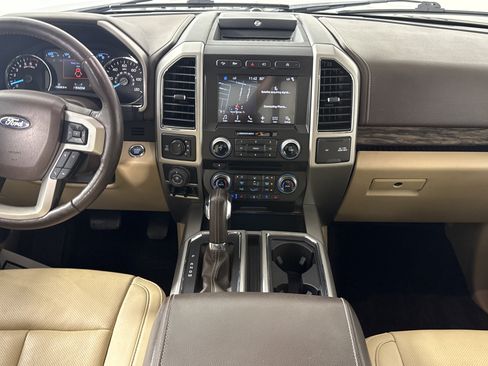 Certified 2018 Ford F150 Lariat w/ Equipment Group 502A Luxury AWD/4WD image 11