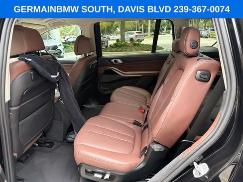 Used 2020 BMW X7 xDrive40i w/ Premium Package AWD/4WD image 22
