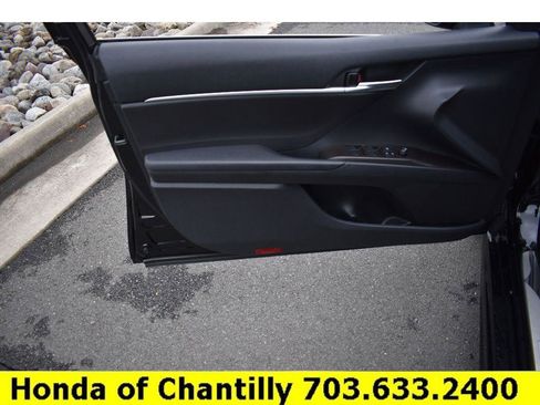 Used 2023 Toyota Camry SE FWD image 24