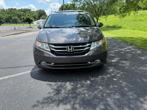 Used 2014 Honda Odyssey Touring Elite image 27