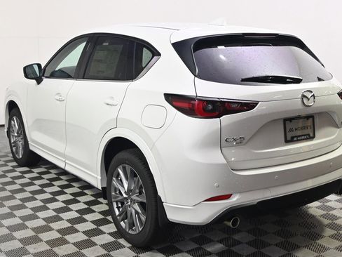 New 2025 MAZDA CX-5 AWD 2.5 S w/ Premium Plus Pkg image 3
