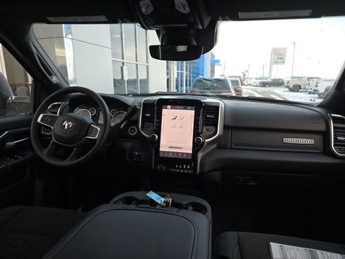 Used 2025 RAM 2500 Big Horn image 7