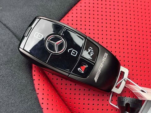 New 2026 Mercedes-Benz GLE 53 AMG 4MATIC Coupe image 4