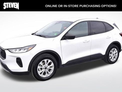 Used 2025 Ford Escape Active image 1