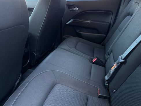 Used 2021 Chevrolet Colorado LT w/ Safety Package RWD image 13