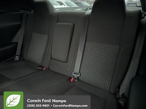 Used 2017 Dodge Challenger SXT w/ Blacktop Package image 27