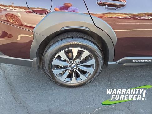 Used 2025 Subaru Outback Limited AWD/4WD image 21