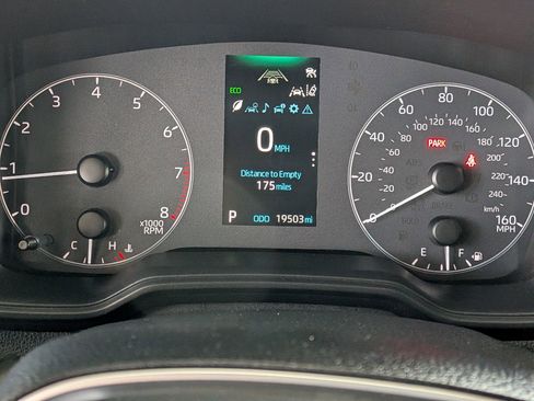Used 2023 Toyota Corolla SE w/ SE Premium Package FWD image 17